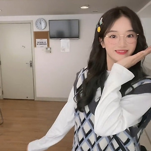 AKB48 TEAM SH 胡馨尹 후신인 도우인 캡쳐