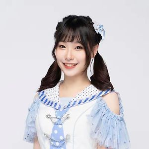 AKB48 Team SH 포니테일과 머리끈 새 프로필