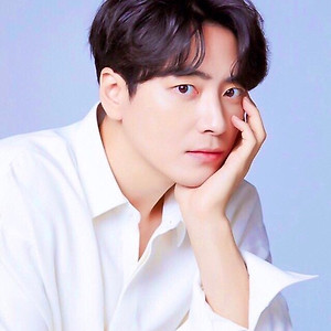 급 이준혁 덕질하는 저 비정상인가요?🤷‍♀️