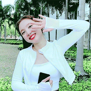190405 TWICE TV "포카리스웨트 in 태국" 나연 움짤 - 8p