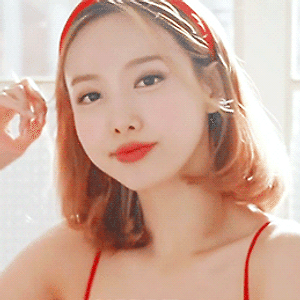 TWICE 2021 JAPAN SEASON'S GREETINGS  "ON & OFF" 나연 움짤 - 9p