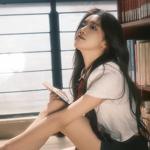 [胡馨尹/후신인] 작은 나비 후신인 웨이보