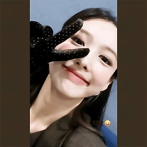 201108 트와이스타그램 인스타스토리 나연 움짤 - 2p