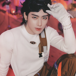 [SCAN] ZEROBASEONE The 4th Mini Album「𝐂𝐈𝐍𝐄𝐌𝐀 𝐏𝐀𝐑𝐀𝐃𝐈𝐒𝐄」 Photobook SF.ver