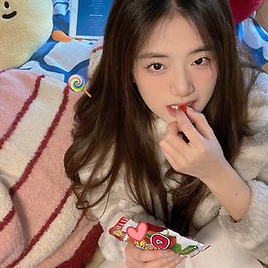 AKB48 TEAM SH 胡馨尹 후신인 웨이보