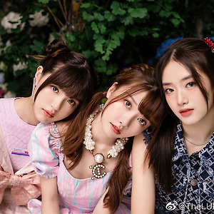 AKB48 TEAM SH 胡馨尹 후신인 曾鸶淳 정쓰춘 吴安琪 우안치 TheLUMEN웨이보