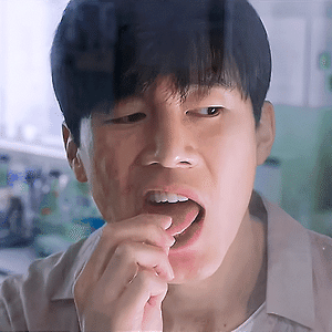 정직한 후보2 김무열
