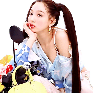 210414 TWICE NAYEON x W Korea Making Film 나연 움짤 - 14p
