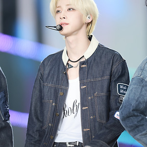 220618 드림콘서트 용하 사진들