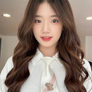 AKB48 TEAM SH  胡馨尹 후신인 샤오홍슈