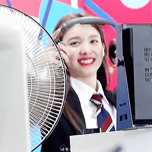 180820 아육대 나연 움짤 (cr.나연이랑) - 12p