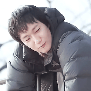 결혼식 손석구