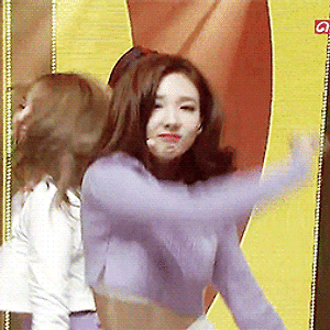 161118 심플리케이팝 TT 나연 움짤 - 3p