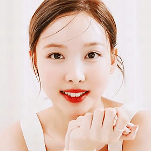 220111 비오템 인스타그램 밀착인터뷰 나연 움짤 - 5p