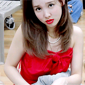 200224 TOO MUCH TWICE EP.03 나연 움짤 - 3p