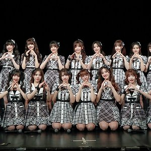 AKB48 TEAM SH 웨이보 胡馨尹 후신인