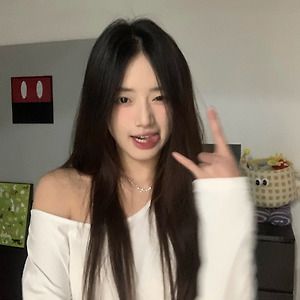 [胡馨尹/후신인] 후신인 샤오홍슈
