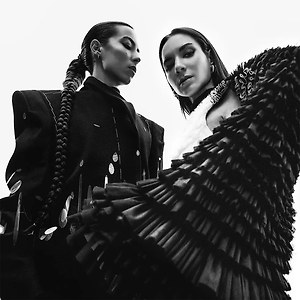 Giolì & Assia - YOUNG FOREVER