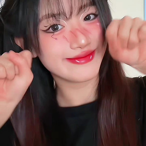 胡馨尹 후신인 도우인 캡쳐