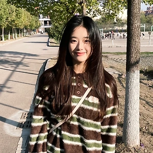 AKB48 Team SH 胡馨尹 후신인 샤오홍슈