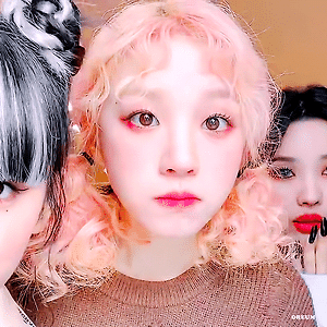 220326 브이앱 아이들 우기