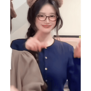 [胡馨尹/후신인] 张妍zyan 도우인 움짤