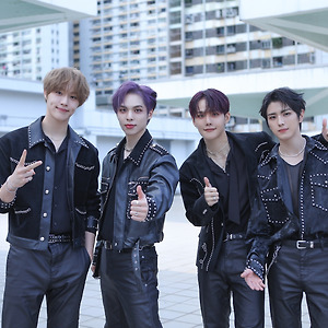 THUNDER MV 촬영 비하인드 1편