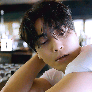 [DAZED] what`s in my carrier / 이준혁