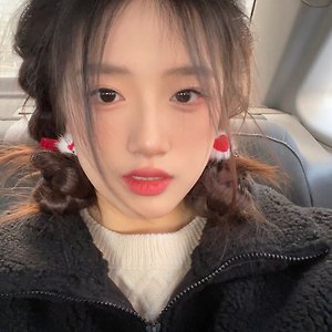 AKB48 Team SH 胡馨尹 후신인 웨이보