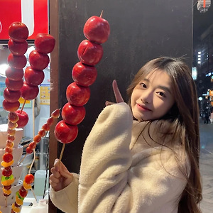 AKB48 TEAM SH 胡馨尹 후신인 샤오홍슈
