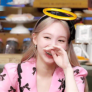 220625 놀라운 토요일 도레미 마켓 나연 움짤 - 3p