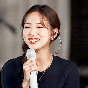 201118 TWICE JAPAN 7th SINGLE『BETTER』発売記念イベント 나연 움짤 - 14p