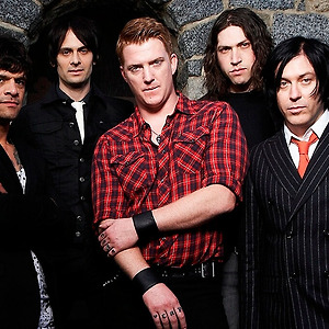 Queens Of The Stone Age - Smooth Sailing