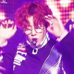[GIF] 161104 뮤직뱅크 백현 Baekhyun