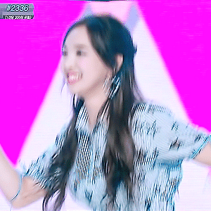 170309 엠카운트다운 KNOCK KNOCK 나연 움짤 - 5p