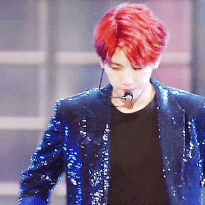 [GIF] 161008 DMC MUSIC FESTIVAL 백현 BAEKHYUN