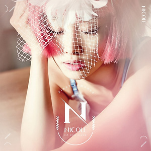 Nicole (니콜) - MAMA (마마)