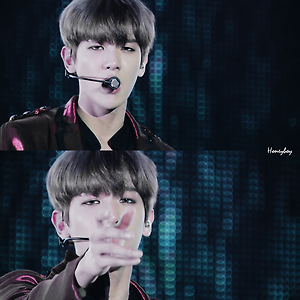 [CAP] 170129 WOWOWP EXO PLANET 3 The EXO'rDIUM in Japan 백현 BAEKHYUN + 프사