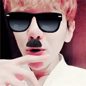 [GIF] 백현 BAEKHYUN 브이앱 안녕