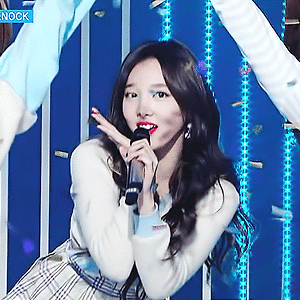 170318 음악중심 KNOCK KNOCK 나연 움짤 - 6p