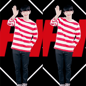 [GIF] 백현 BAEKHYUN 빼빼로 홀로그램