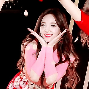 170307 더쇼 KNOCK KNOCK 나연 움짤 - 9p