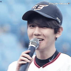 [GIT] 150616 한화 백현 시구 BAEKHYUN