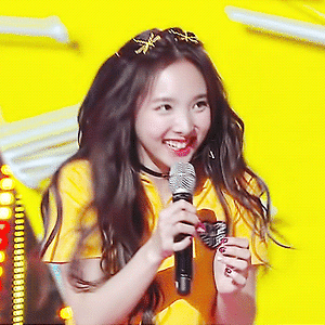 170303 뮤직뱅크 KNOCK KNOCK, 인터뷰, 1위 나연 움짤 - 11p