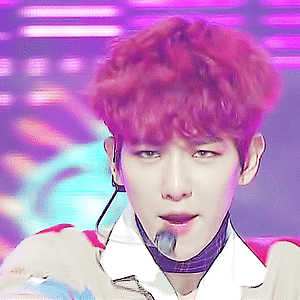 [GIF] 161113 인기가요 첸백시 백현 baekhyun