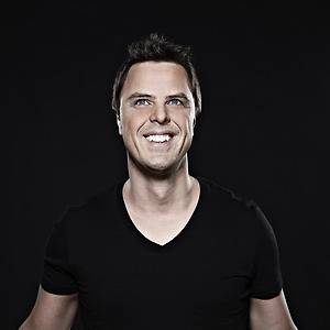 Markus Schulz & Rex Mundi - Towards The Sun