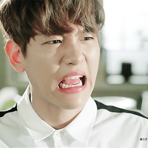 [GIF] 우리 옆집에 엑소가 산다 1화&2화 백현 BAEKHYUN