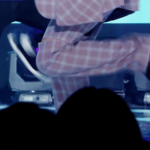 [GIF] 180421 MBC음악중심 EXO-CBX 백현 BAEKHYUN