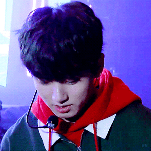[BANGTAN BOMB] Behind the stage of ‘고민보다Go’ @BTS DNA COMEBACK SHOW - BTS (방탄소년단)