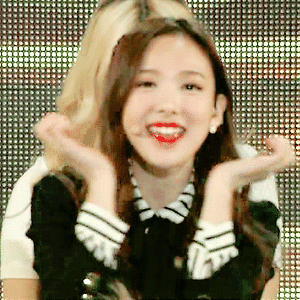 151127 뮤직뱅크 OOH-AHH하게 나연 움짤 - 2p